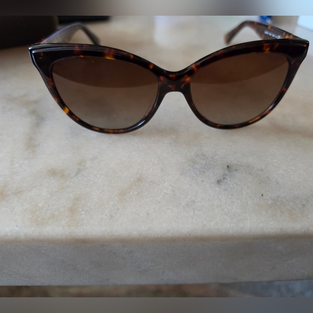 Kate Spade Daesha Sunglasses - Picture 2 of 7